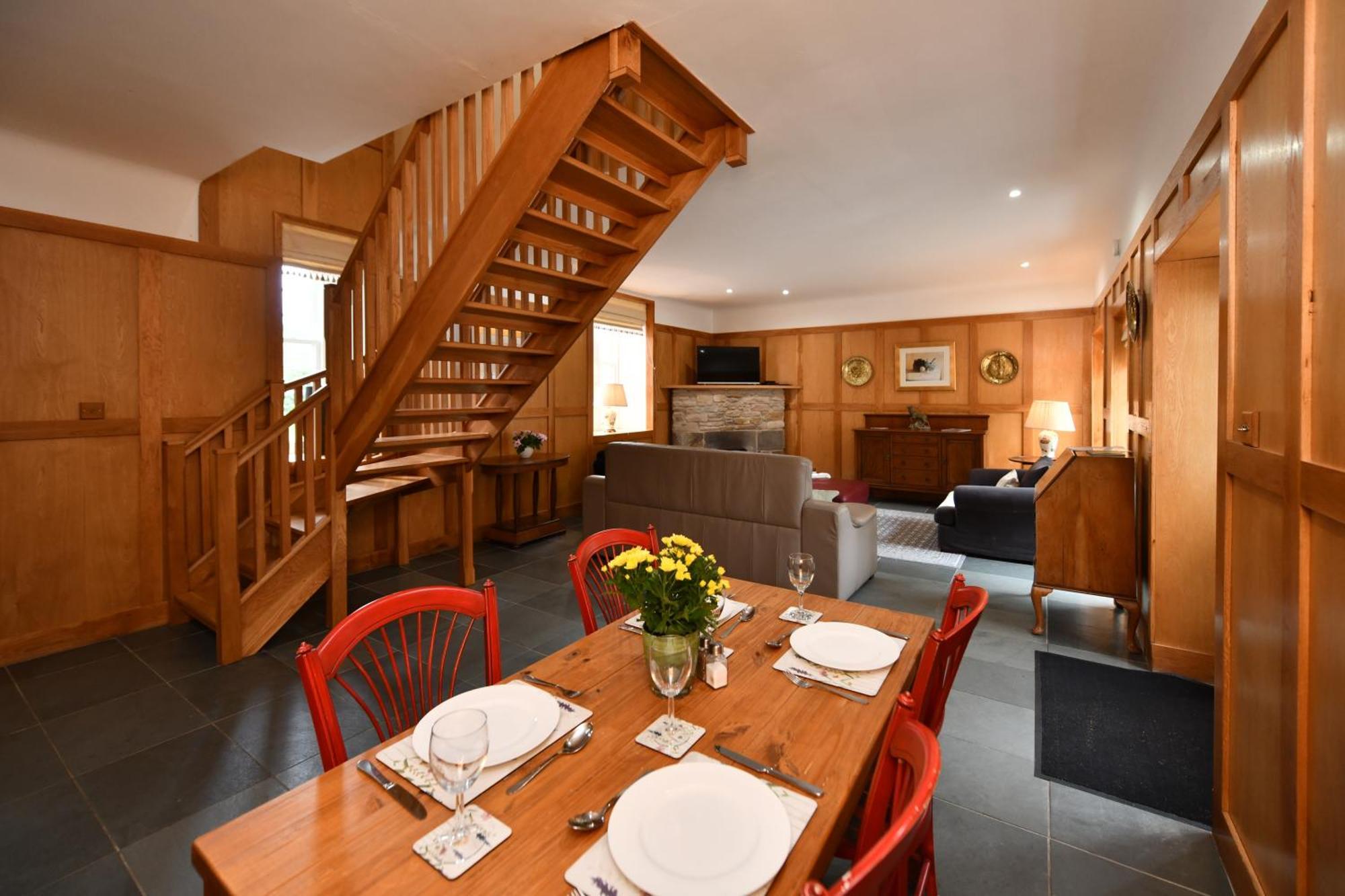 Cloncaird Castle Estate Cottages Maybole Extérieur photo