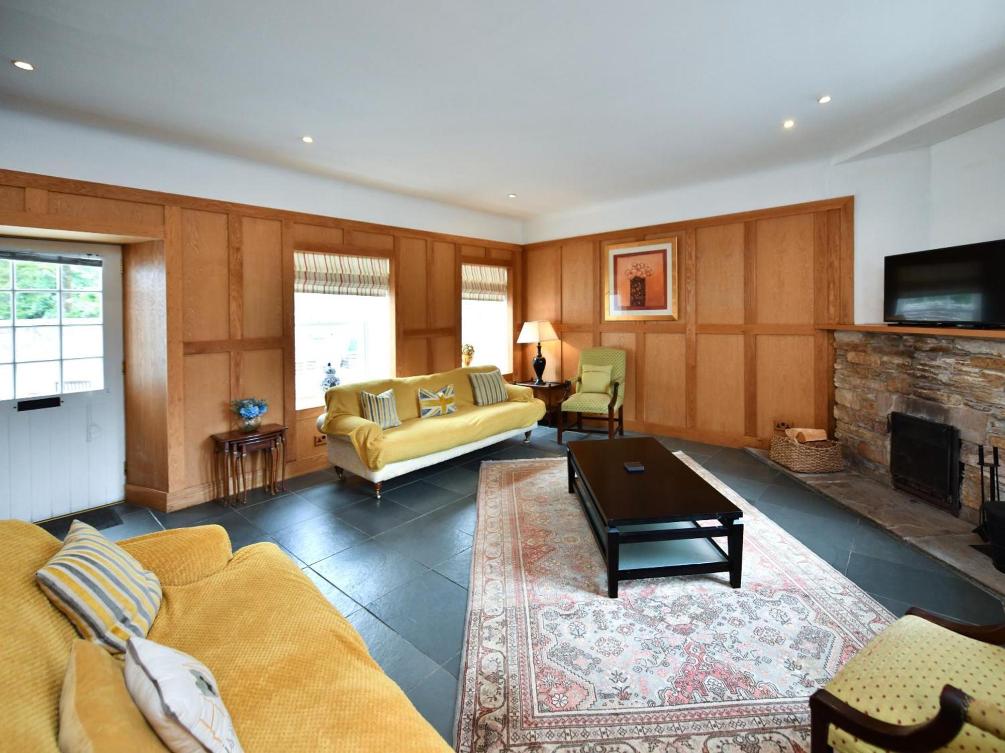 Cloncaird Castle Estate Cottages Maybole Chambre photo