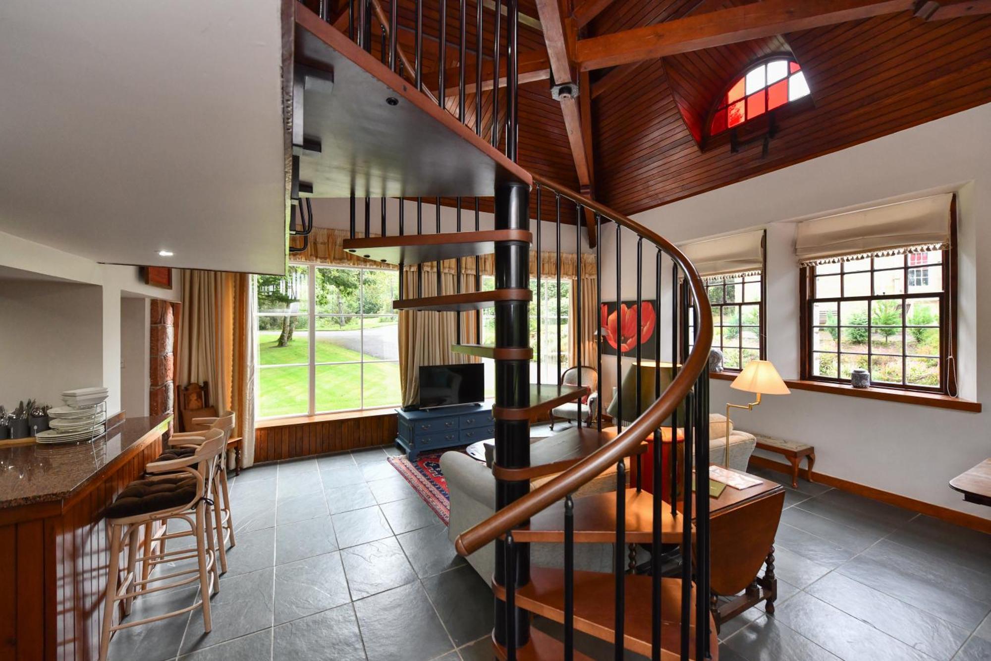 Cloncaird Castle Estate Cottages Maybole Extérieur photo